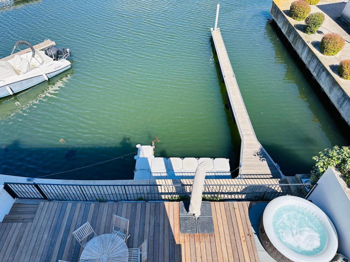 Вілла Marina 120M²/8 Pers/ Terrasse 100M²/ Appontement Ег-Морт Екстер'єр фото